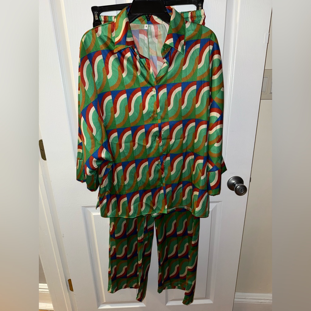 Small Set No Brand